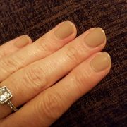 shellac nails in Reading