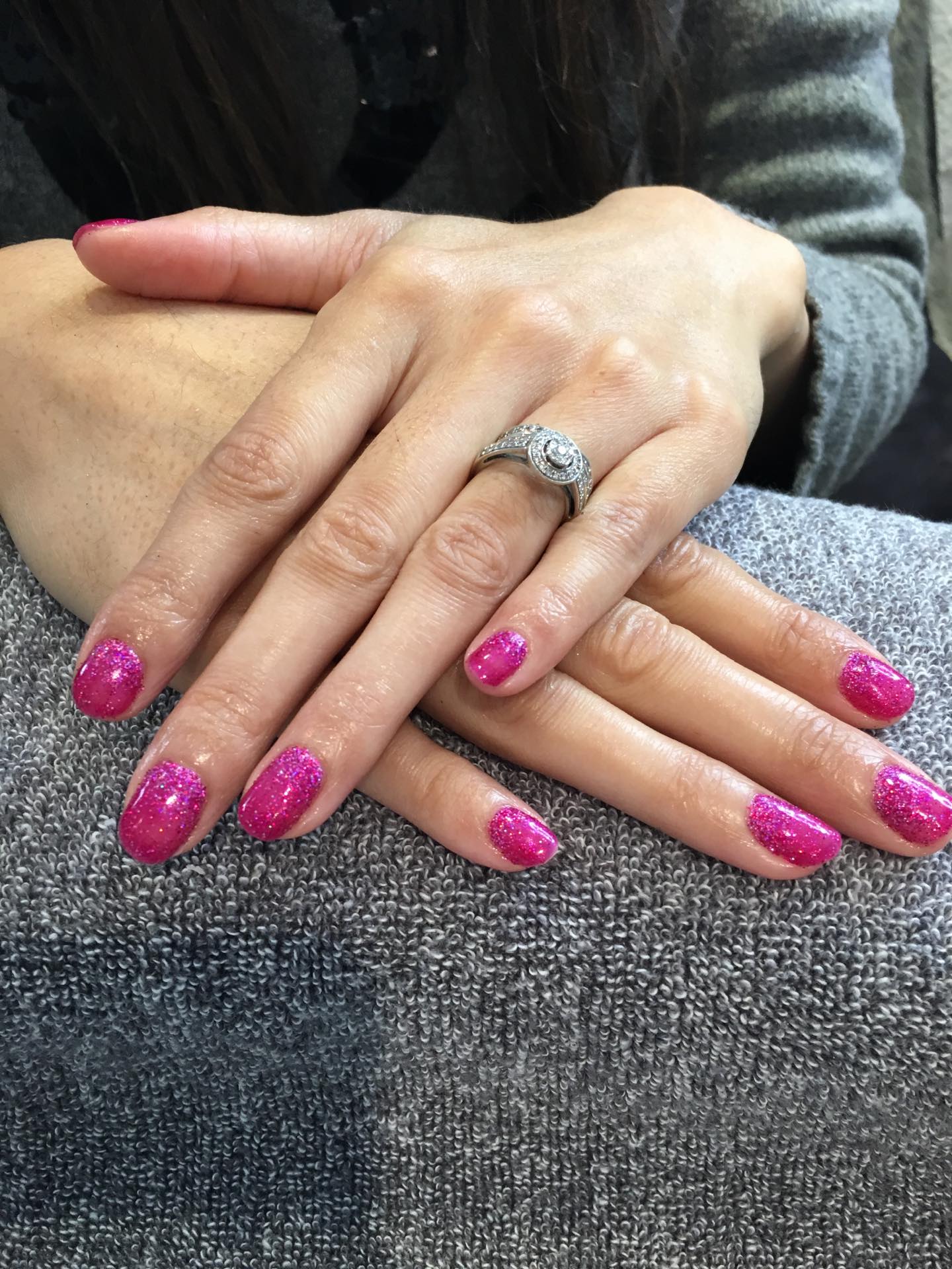 Shellac Vs Gel Nails, How Is One Better If They're The Same Manicure? |  BeautyStack