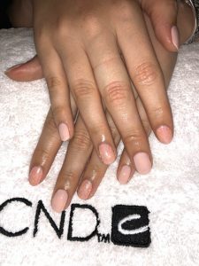 SHELLAC NAILS - SANDHURST CROWTHORNE BRACKNELL CAMBERLEY